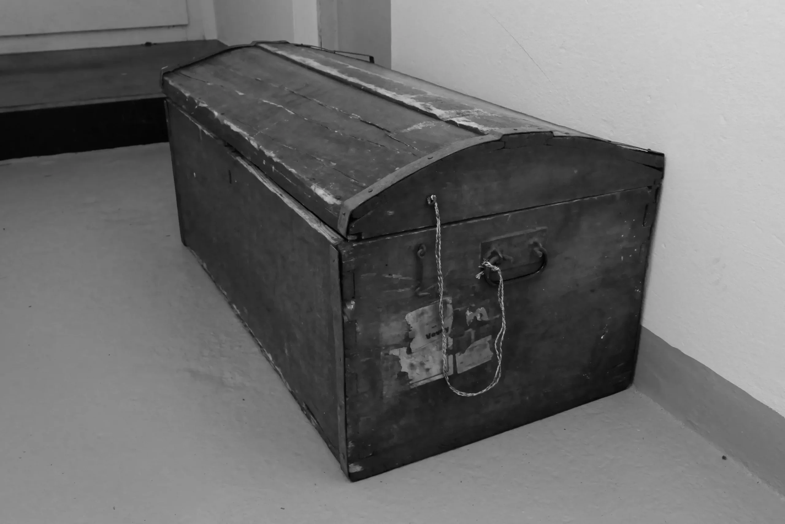 Bar-Schrank (Reisetruhe 01)